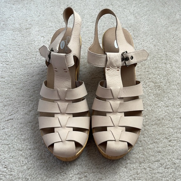 Dr. Scholl’s Original Collection Chunky Cut-Out Wedges Women’s 11 Cream and Tan - Picture 3 of 8